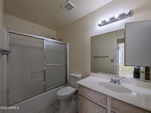 11941 N 69TH Avenue, Peoria, AZ 85345