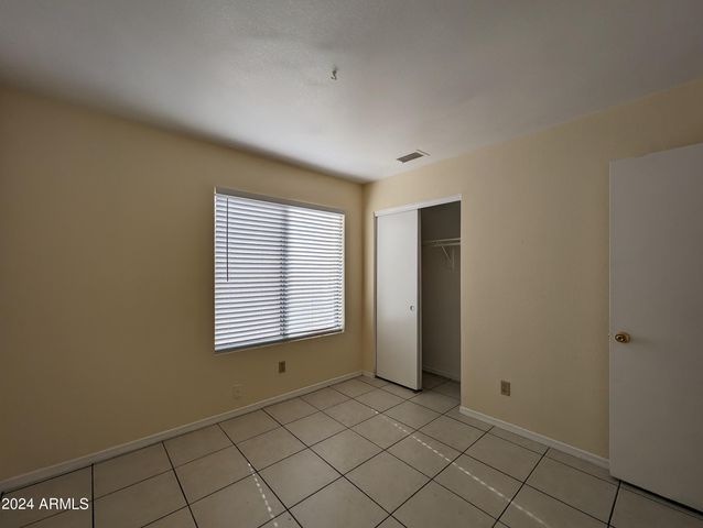 11941 N 69TH Avenue, Peoria, AZ 85345