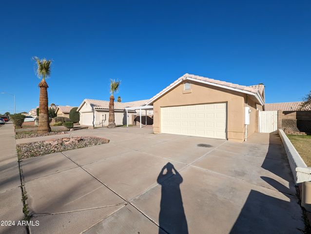 11941 N 69TH Avenue, Peoria, AZ 85345