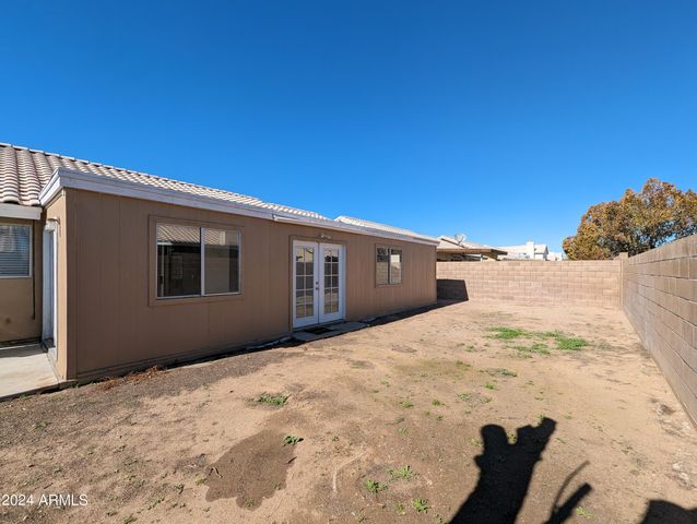 11941 N 69TH Avenue, Peoria, AZ 85345