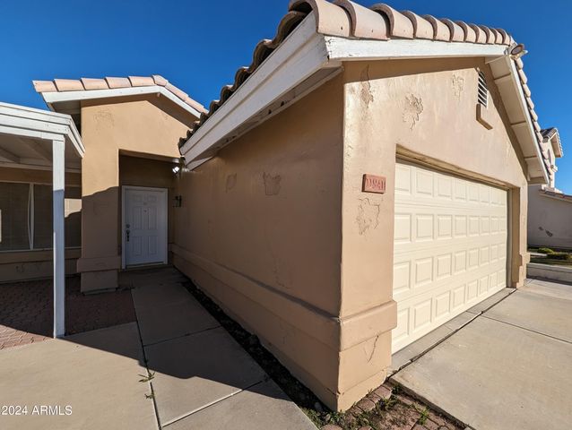11941 N 69TH Avenue, Peoria, AZ 85345