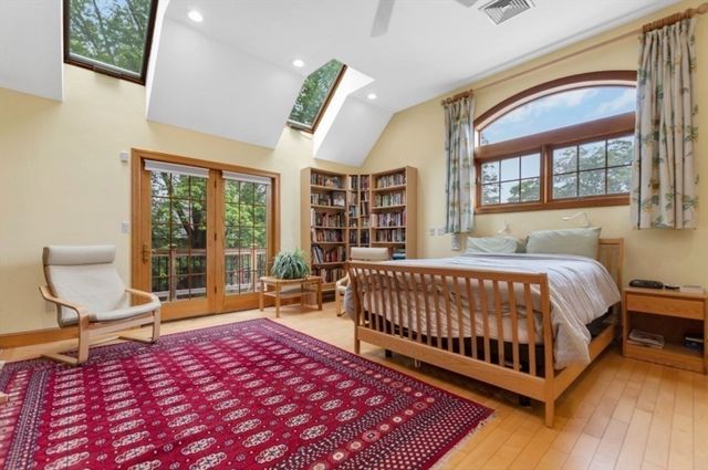 170 Morton St, Newton, MA 02459