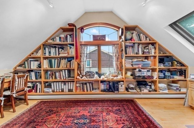 170 Morton St, Newton, MA 02459