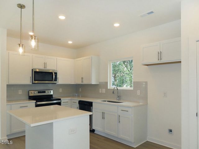 112 N Guthrie Avenue A, Durham, NC 27703