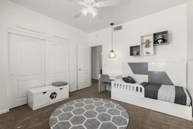 918 W Windsong Drive, Phoenix, AZ 85045