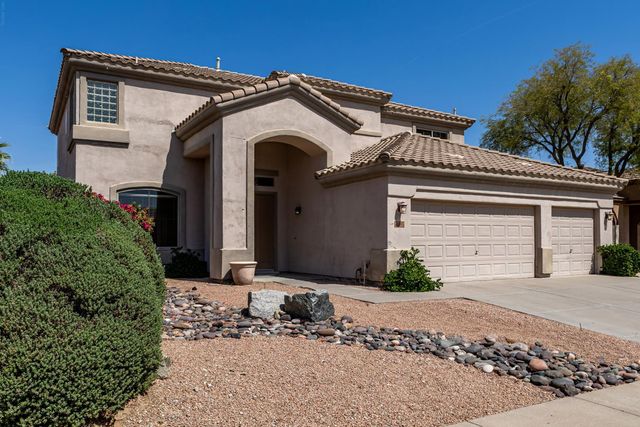 918 W Windsong Drive, Phoenix, AZ 85045