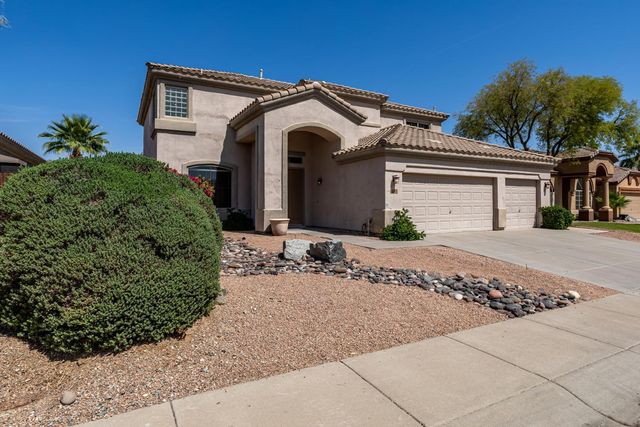 918 W Windsong Drive, Phoenix, AZ 85045