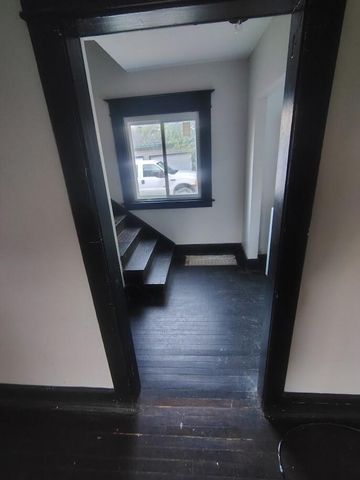1335 Kalamazoo Avenue, Grand Rapids, MI 49507