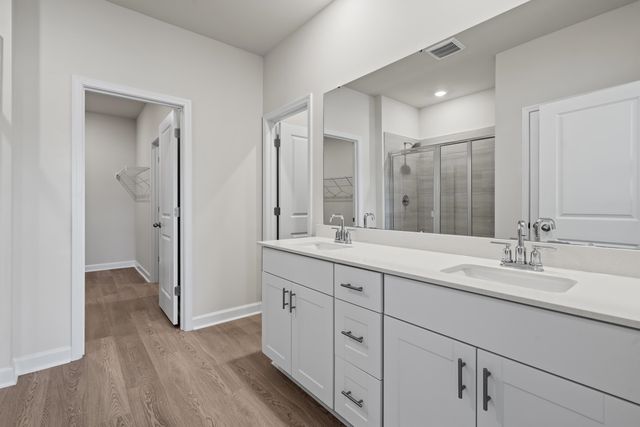 1005 Lauryn Oak Loop, Longs, SC 29568