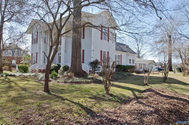 500 S Clinton Street, Athens, AL 35611