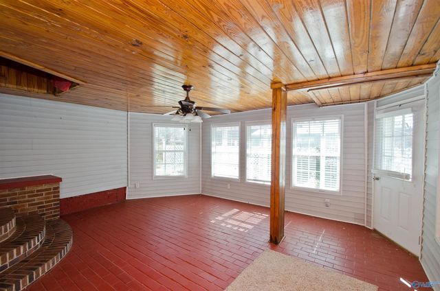 500 S Clinton Street, Athens, AL 35611