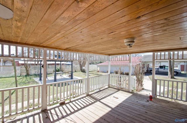 500 S Clinton Street, Athens, AL 35611