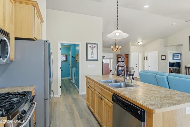 5325 Bridle Circle, Oakley, UT 84055