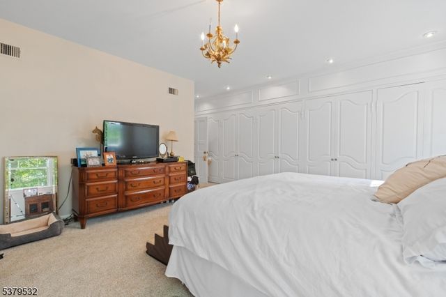 223 Terrace Rd, Franklin Lakes Boro, NJ 07417