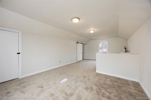 19438 Winthrop Street, Detroit, MI 48235