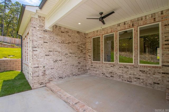131 Calion Ct, Little Rock, AR 72223