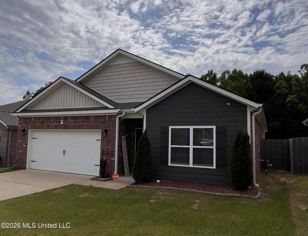 8799 Mary Frances Drive, Southaven, MS 38671