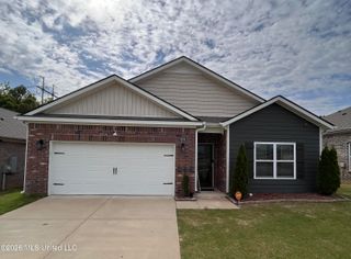 8799 Mary Frances Drive, Southaven, MS 38671