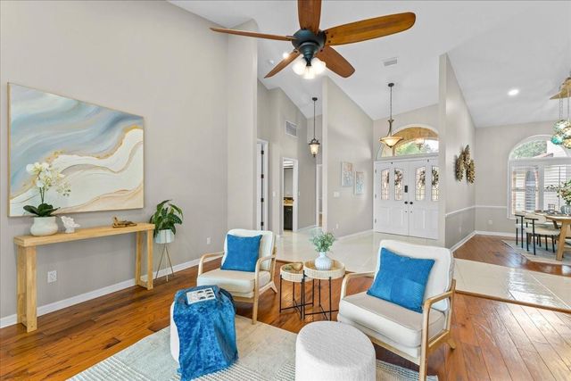 1589 MARY LANE, Tarpon Springs, FL 34689