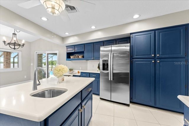 1589 MARY LANE, Tarpon Springs, FL 34689