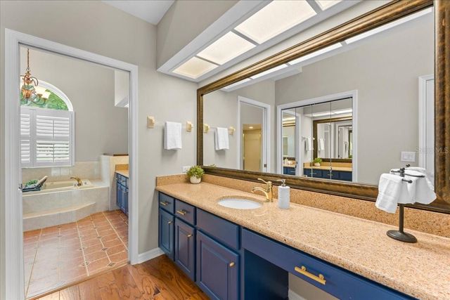1589 MARY LANE, Tarpon Springs, FL 34689