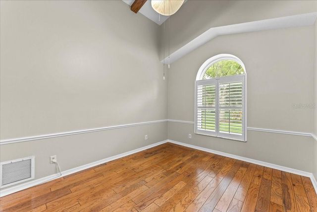 1589 MARY LANE, Tarpon Springs, FL 34689