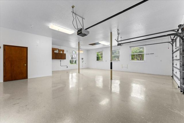 1589 MARY LANE, Tarpon Springs, FL 34689