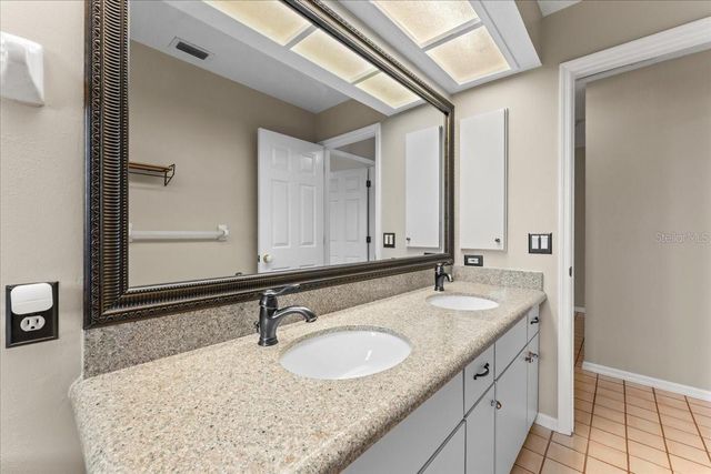 1589 MARY LANE, Tarpon Springs, FL 34689