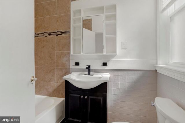 637 M ST NE, Washington, DC 20002