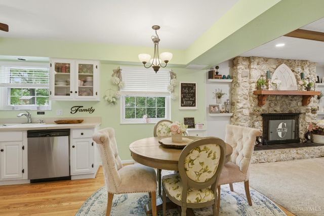 8009 Blairhouse Drive, Anderson Twp, OH 45244
