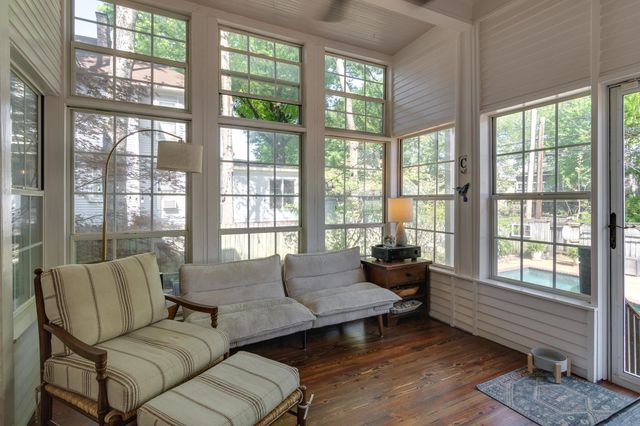 1328 CARR AVE, Memphis, TN 38104