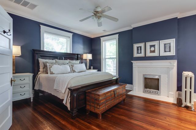 1328 CARR AVE, Memphis, TN 38104