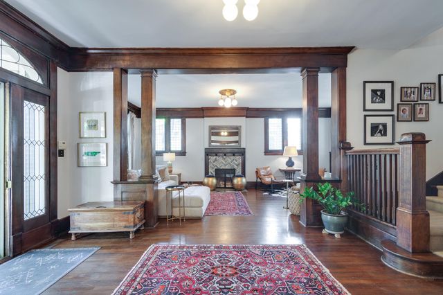 1328 CARR AVE, Memphis, TN 38104