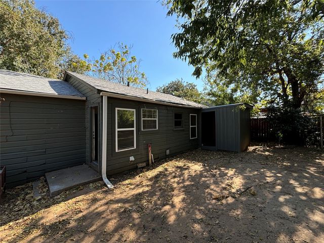 3704 Bright Street, Fort Worth, TX 76119
