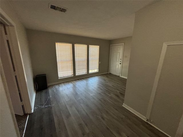 3704 Bright Street, Fort Worth, TX 76119