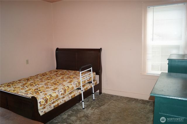 1520 W Market Street, Aberdeen, WA 98520