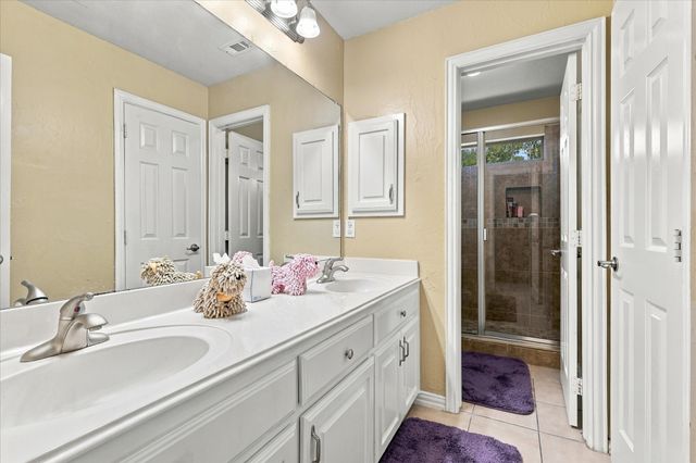 7223 Native Oak Lane, Irving, TX 75063