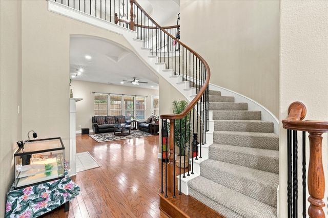 7223 Native Oak Lane, Irving, TX 75063