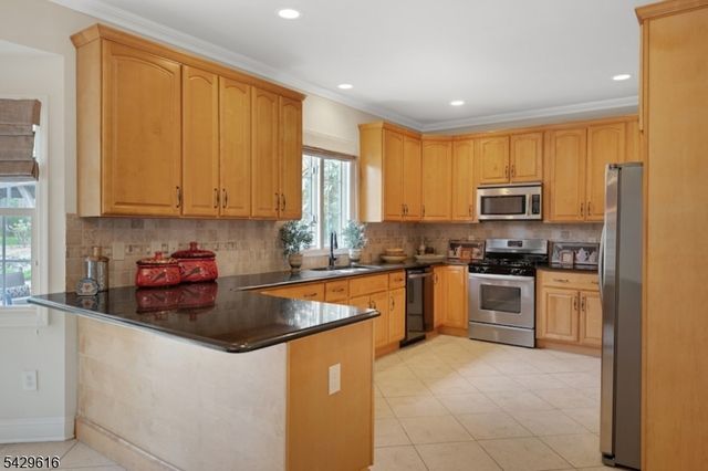 22 Mount Airy Rd, Bernardsville Boro, NJ 07924