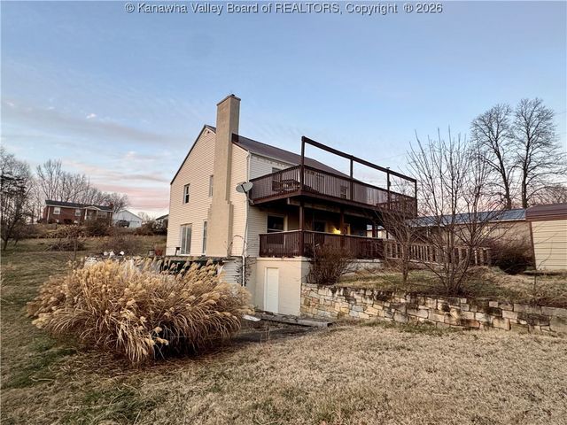 655 Cardinal Drive, Elkview, WV 25071