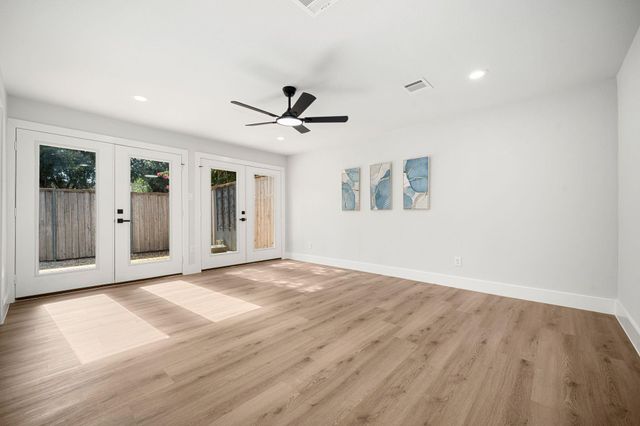 11003 Bellbrook Drive, Houston, TX 77096