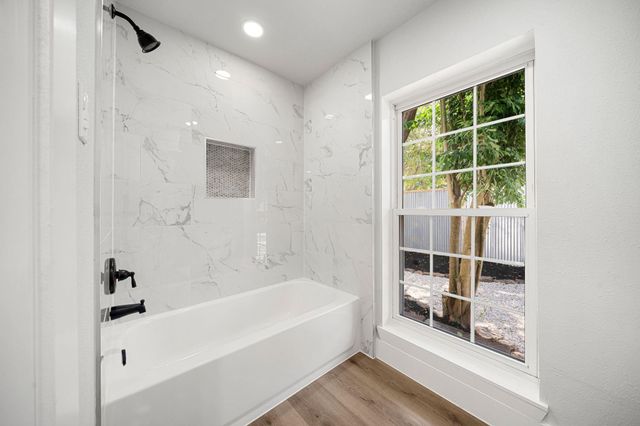 11003 Bellbrook Drive, Houston, TX 77096