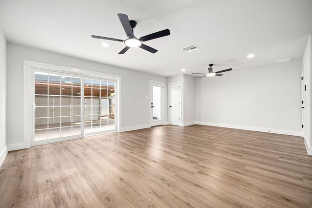 11003 Bellbrook Drive, Houston, TX 77096