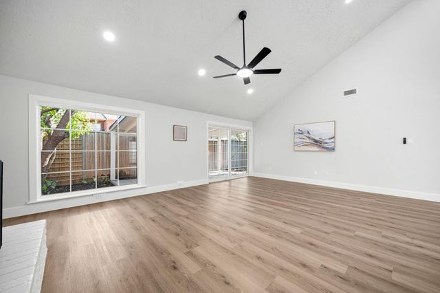 11003 Bellbrook Drive, Houston, TX 77096