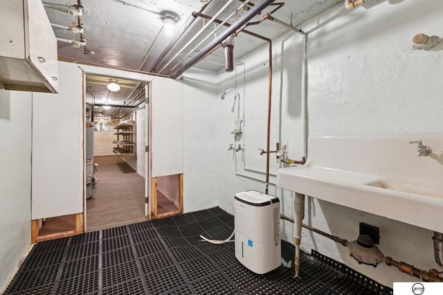 940 S Cotner Boulevard, Lincoln, NE 68510