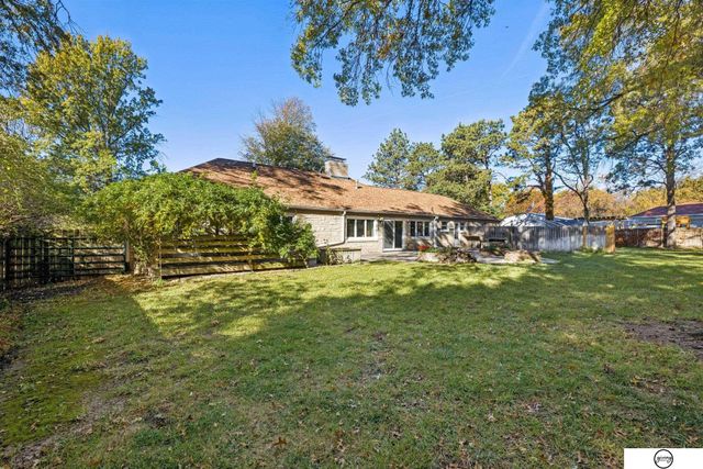 940 S Cotner Boulevard, Lincoln, NE 68510