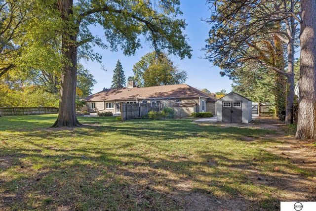 940 S Cotner Boulevard, Lincoln, NE 68510