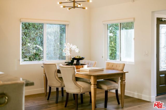 1026 S Windsor Boulevard, Los Angeles, CA 90019