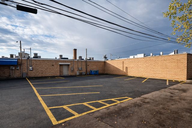 3536-40 W 95th Street, Evergreen Park, IL 60805