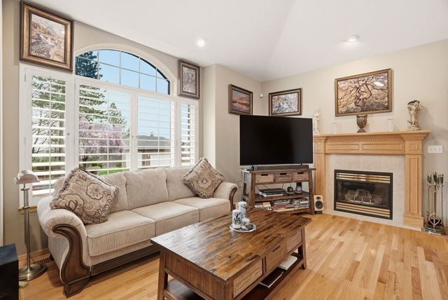 7015 N East Bluff Ct, Spokane, WA 99208